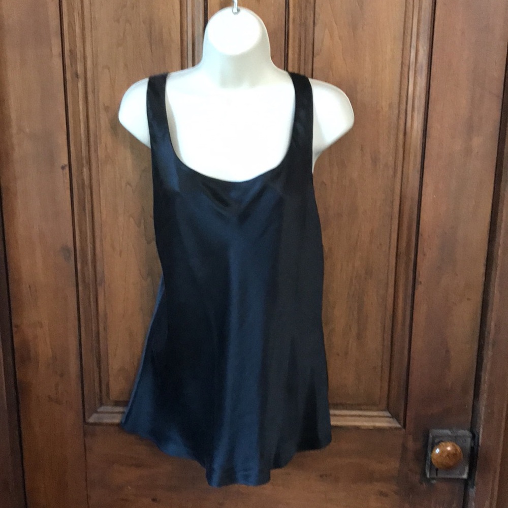 LAFAYETTE 148 BLACK LINED SILK TANK—Beautiful!